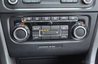 Volkswagen Golf 1,4 TSi Highline 90KW M6 - 17