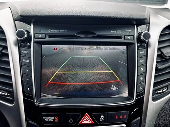 Hyundai i30 CW 1.6 CRDi 136 Style - 17