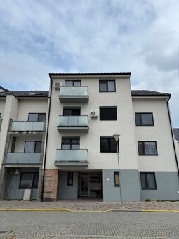 Nadštandartne zariadený 2 izbový byt s klimatizáciou - 17