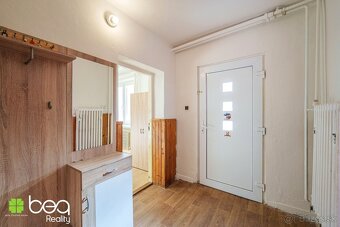 NA PREDAJ: Rodinný zrenovovaný dom, Ordzovany, okr. Levoča - 17