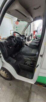 Fiat Ducato izoterma 2.3 110KW - 17