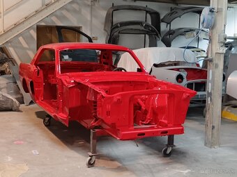 1965 FORD MUSTANG V8 AUTOMAT ABSOLUTNI SHOW CAR - 17