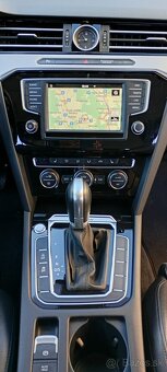 Volkswagen Passat B8 2.0 TDI 190k Highline 4MOTION DSG - 17