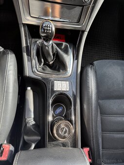 Ford Mondeo - 17