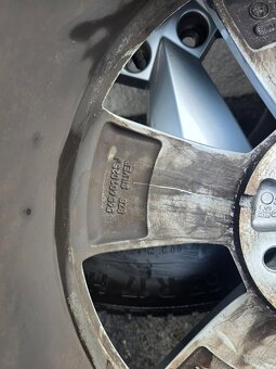 Zimne kolesa Skoda Kodiaq 5x112 r17 215/65 r17 - 17