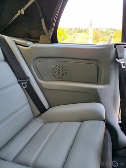 Bmw e30 318i - 17