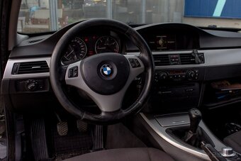 BMW e91 320D 120Kw 6st. manuál 2006 - 17