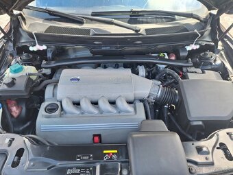 Volvo XC 90 Executive 4.4 V8 - 17