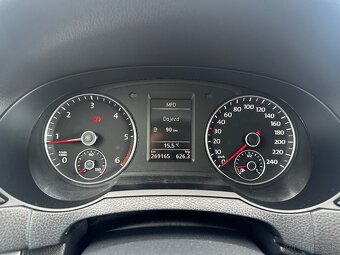 Volkswagen Sharan 2.0 TDi DSG - 17