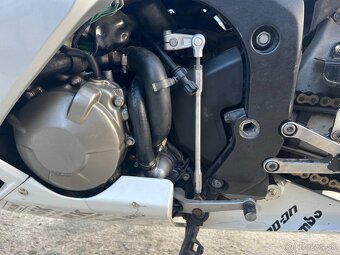 Honda CBR600rr v TP 25kw - 17
