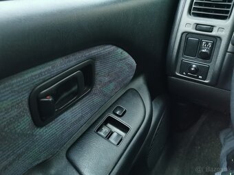 Predám Nissan Almera N15 1.4 64kW sedan - 17