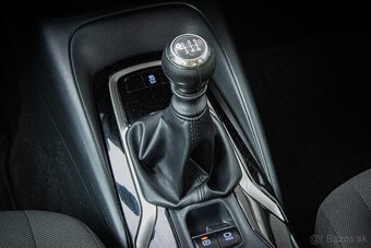 Toyota Corolla 1.5 Style - 17