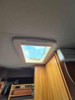 Predám obytný príves karavan - 17