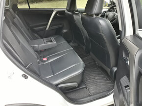 TOYOTA RAV4 2,2 D-CAT 4x4 - 17