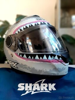 Přilba Shark Spartan Carbon / Replica Lorenzo..  NOVÁ - 17