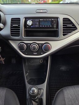Kia Picanto 1.0 - 17