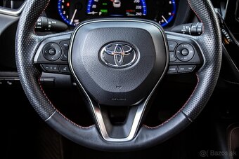 Toyota Corolla Combi TS 1.8 Hybrid e-CVT GR Sport - 17