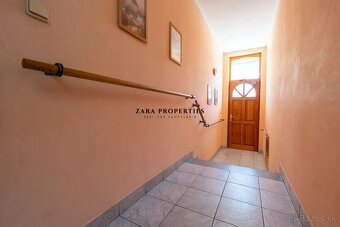 Rodinný dom v centre mesta Púchov - 17