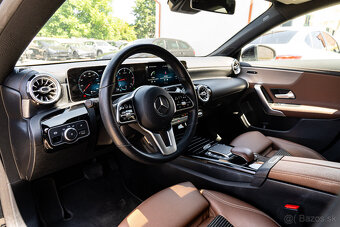 Mercedes-Benz CLA Kupé 180 d A/T - 17