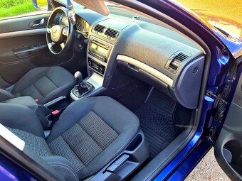Škoda Octavia 2 Facelift 2.0TDI 103KW+ŤAŽNÈ SPORT LINE - 17