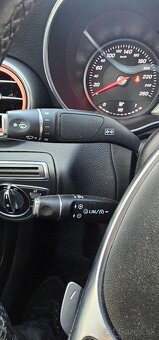 Mercedes c 200 benzin 135kw AMG - 17