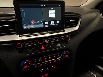 Kia Ceed SW 1,4 T-GDI 103kW 12/2018 Led combi - 17