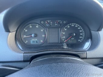VW Polo 1.2 benzin 2008 - 17