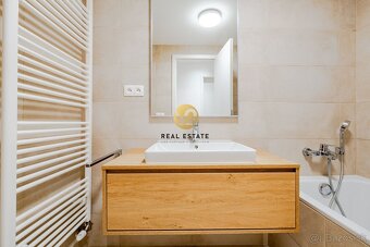 Na PREDAJ Exkluzívny 3i.izb byt s terasou v krásnej časti Br - 17