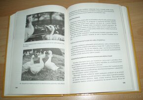 Ponúkam na predaj zachovalú knihu : Výživa a kŕmenie zvierat - 17