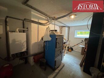 PREDAJ Rodinný dom s nádhernou rekonštrukciou - Podhradie - 17