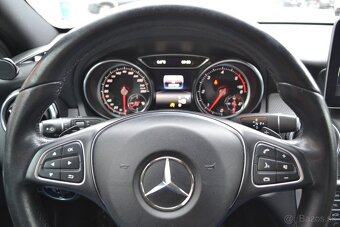 Mercedes-Benz GLA 200d A/T - 17