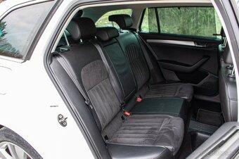 Škoda Superb Combi 2.0 TDI 140kW 4x4 DSG - 17