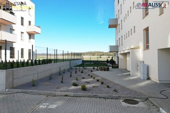 Nové 2-izbové byty v projekte Stará Husitská – predaj v novo - 17