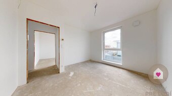 5-izbový dvojpodlažný RD (ÚP 95 m2), pozemok 204 m2, 2 x par - 17