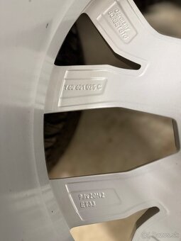 Zimná sada 5x112 R20 , 285/45/20 VW Touareg 3 Montero - 17