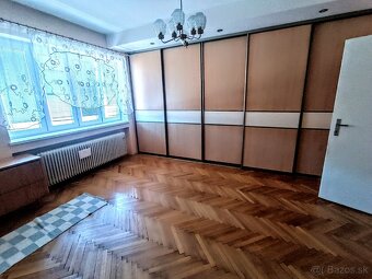 Exkluzívny 4-izbový byt v historickom srdci mesta - Žilina - 17