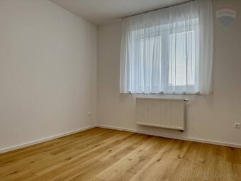 PREDAJ: 3 IZBOVÝ ZARIADENÝ BYT, NOVOSTAVBA - DUNAJSKÁ STREA, - 17