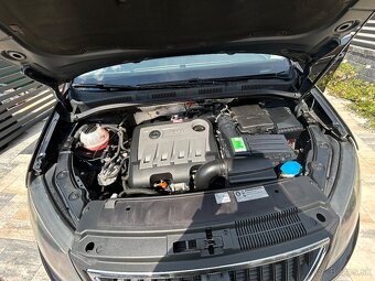 Priestranný a spoľahlivý – Seat Alhambra 2011, DSG, full výb - 17
