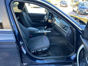 BMW Rad 3 Touring 320d  A/T - 17