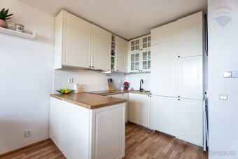 Predaj 5 izbový rodinný dom Nitra - Zobor. EXKLUZÍVNE - 17