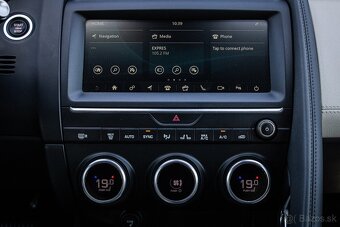 Jaguar E-Pace 2.0D 180k S AWD A/T, Slovenské, 360°, Virtual - 17