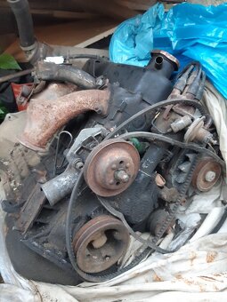 Škoda  starší 100 - 1000 nd . přisl - 17