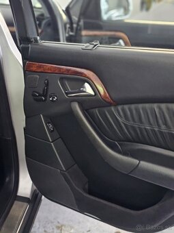 MERCEDES BENZ W220 400CDI - 17