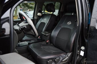 Nissan Navara DoubleCab 2.5D LE A/T - 17