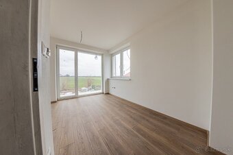 Predaj 4-izb. bytu – Šamorín, 123 m² + záhradka, 2x park. - 17