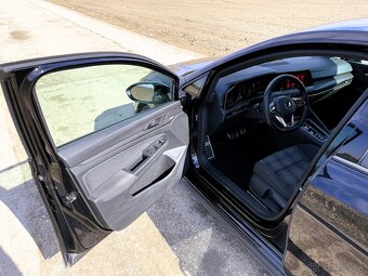 VW Golf VIII GTI 2.0 TSI - 17