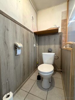 Rodinný dom s veľkým pozemkom 1917 m² v tichej časti Holíča - 17