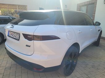 Predám SUV Jaguar F-PACE 2,0 d, 4/2017, automat 4x4 - 17