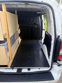 Opel Combo 1.5 CDTI 130k Selection Plus - 17