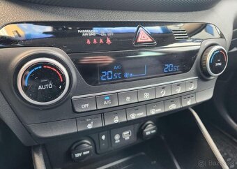 Hyundai Tucson 1.6-1.MAJITEL-TOP STAV-4x4 - 17